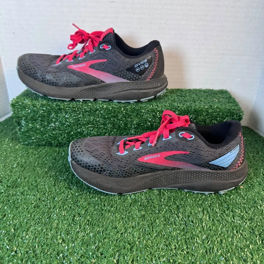 Brooks Divide 3 Womens‎ Trail Running Shoes Black Pink 1203681B057 Size 6.5 Med